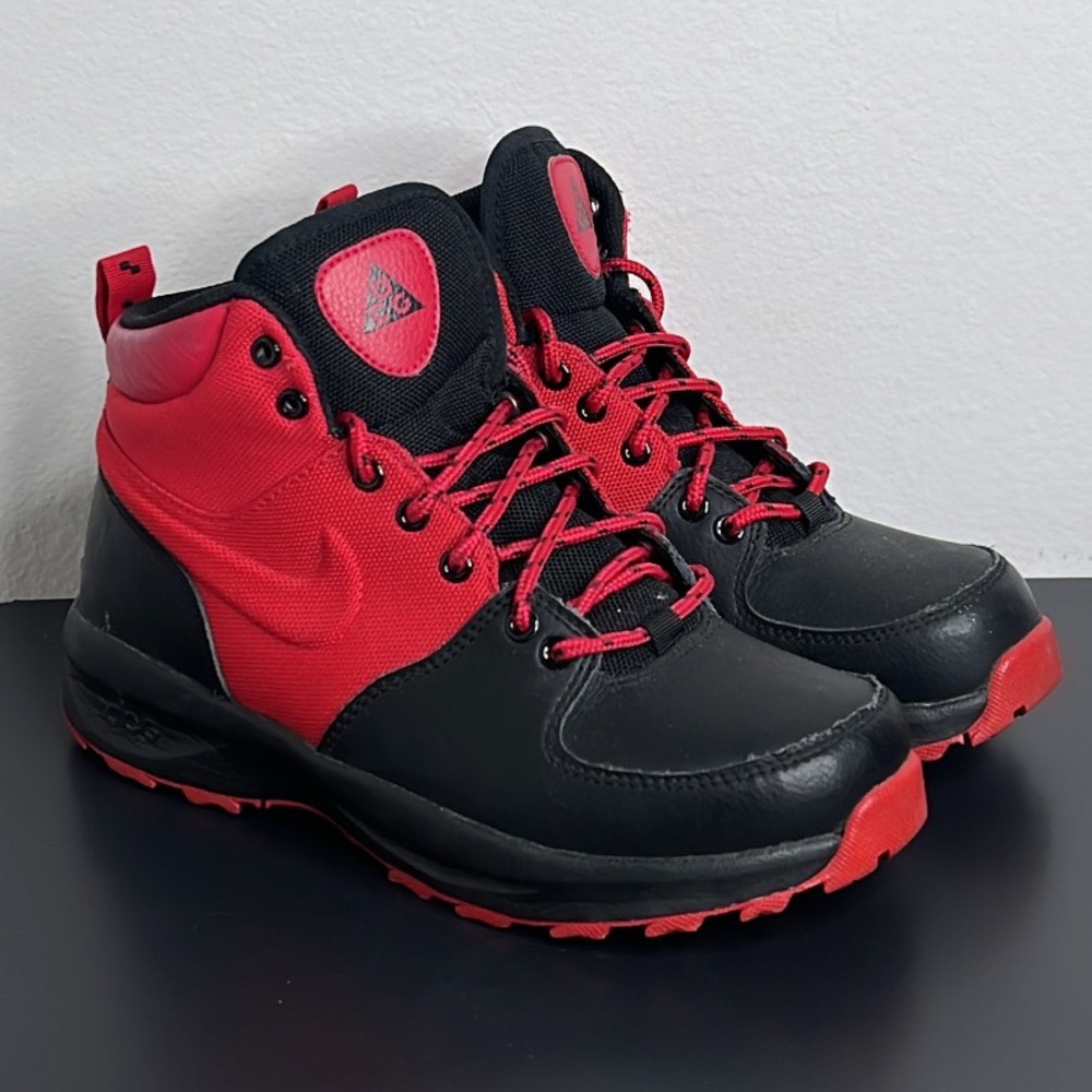 Nike ACG Black and Red Hiking Boots